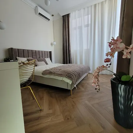 Apartment Secret Hideout Bp